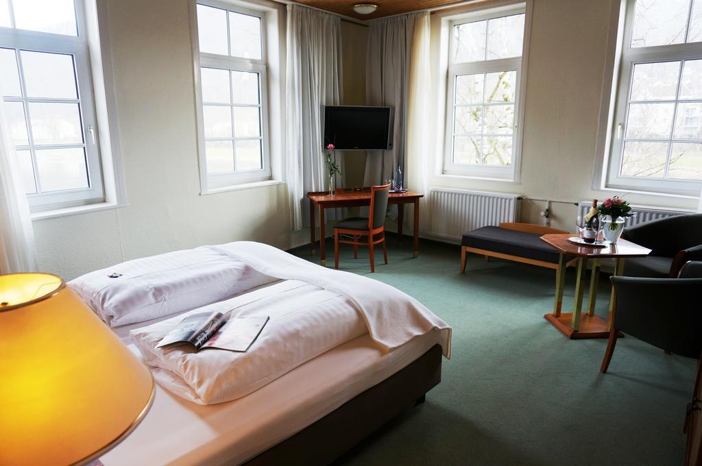 Hotel Goldener Anker Боденвердер Номер фото