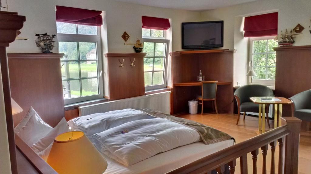 Hotel Goldener Anker Боденвердер Номер фото