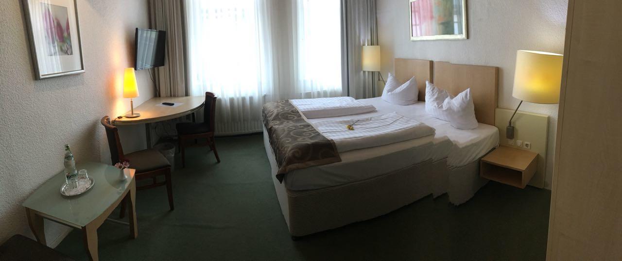 Hotel Goldener Anker Боденвердер Екстер'єр фото